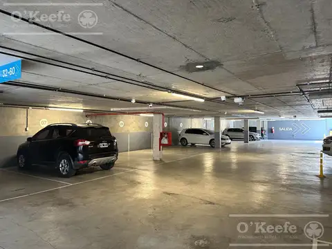 Cochera en venta en Centro comercial Nuevo Quilmes Plaza