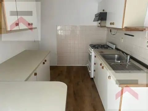 Casa en Alquiler en La Lucila Vias / Libertador, USD 1.500