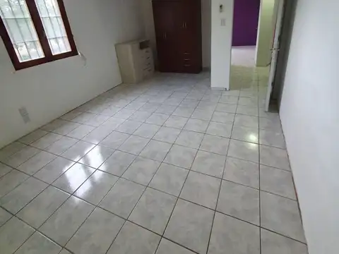 Alquiler casa con pileta en Las Compuertas