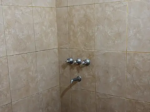 Depto Tipo Casa Monoambiente con 1 baño