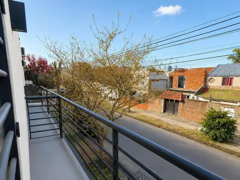 PH en Alquiler - 1 Dormitorio 1 Baño - 55mts - Avellaneda