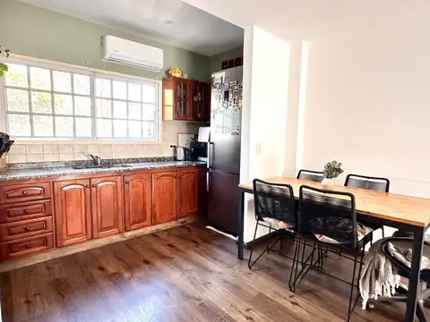 Depto Tipo Casa en Venta 28 años