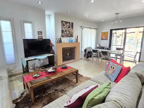 CASA EN VENTA - CLUB DE CAMPO LAS PERDICES