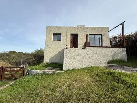 VENTA CASA 2 DORMITORIOS VISTA CARLOS PAZ