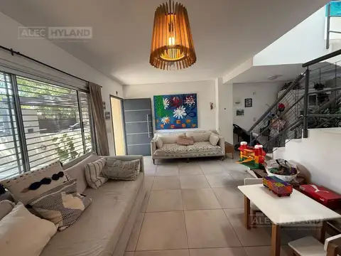 Depto Tipo Casa en Venta de 3 dormitorios