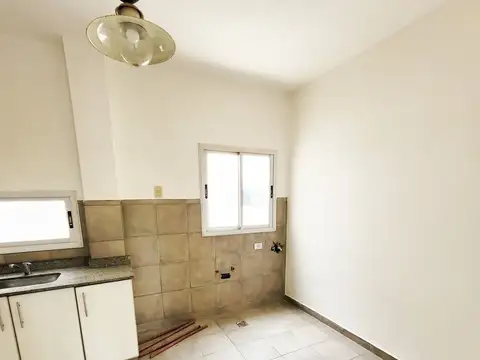 Departamento 5 ambientes con 2 baños