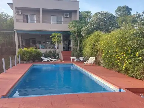 Costa Mango