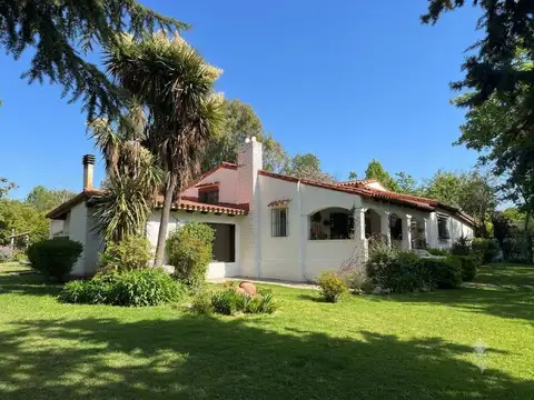 Casa CALLE LARREA CHACRAS DE CORIA
