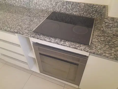 Departamento en Alquiler con 1 cocheras