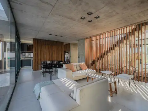 Casa en Alquiler al Sudeste