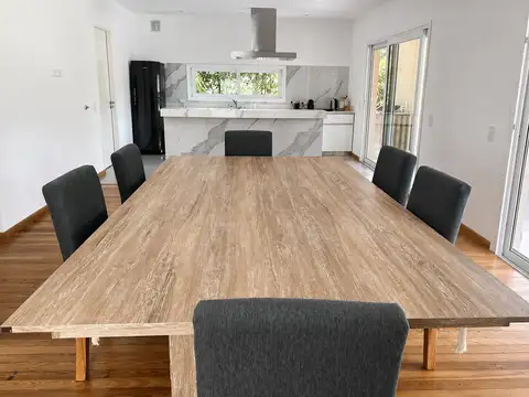 Casa en Venta al Este