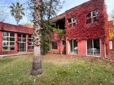 Casa en Venta de 5 dormitorios