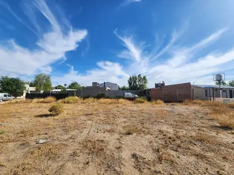 Terreno EN VENTA EN BARRIO LA DOLFINA