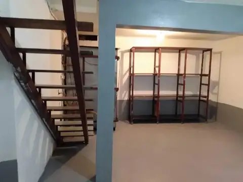 Galpon en Alquiler en Olivos, $ 900.000