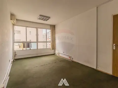 Oficina en Alquiler en Centro , $U 22.000