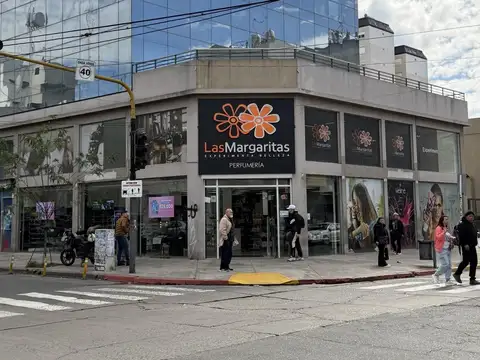 9 De Julio 200