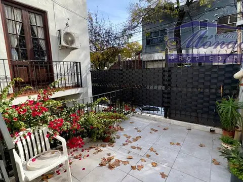 Vivienda Multifliar 4 amb p.alta + 2 amb P. baja
