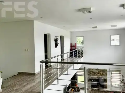 ALQUILER CASA 6 AMBIENTES EN FINCAS DE SAN VICENTE GOLF