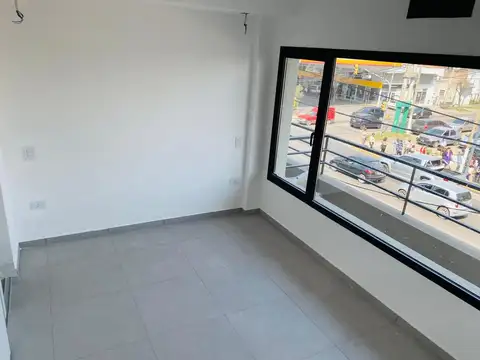 Departamento en Alquiler en José Clemente Paz, $ 600.000