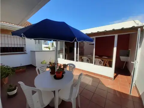 Depto Tipo Casa en Venta de 3 ambientes