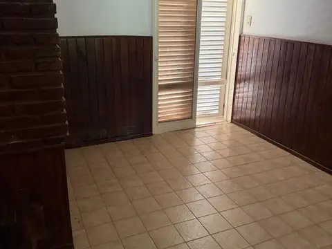 ALQUILER CASA 3 DORMITORIOS BARRIO NORTE