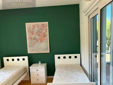 Casa 4 ambientes con 4 baños