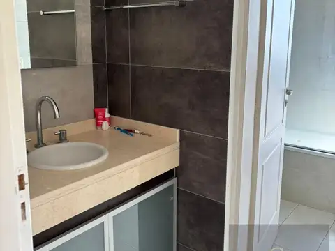 Casa en Venta en Haras Del Sur, USD 250.000