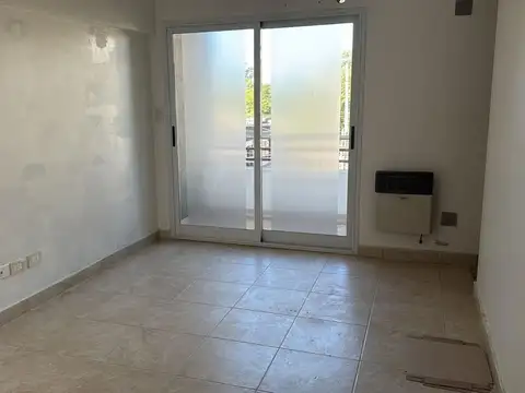 Oficina en Alquiler en Adrogue, $ 380.000