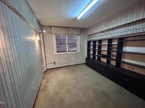 Departamento 6 ambientes con 2 baños