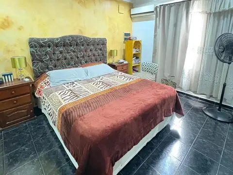 Casa 5 ambientes en venta en Ituzaingo