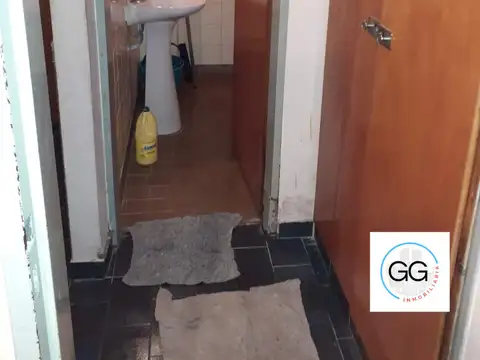 5 y 27 1800, Piso 1º