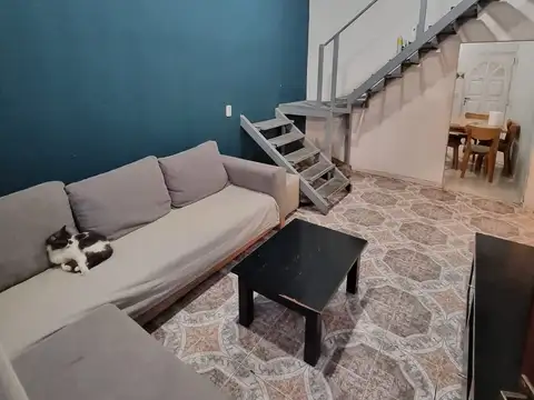 VENTA CASA 6 AMBIENTES C/ PILETA Y JARDIN  - DON TORCUATO
