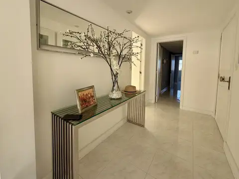 Departamento en Venta de 7 ambientes
