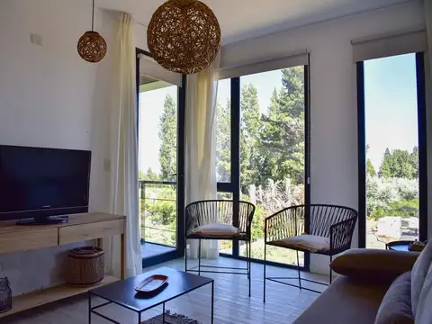 Depto Tipo Casa en Venta con 1 cocheras