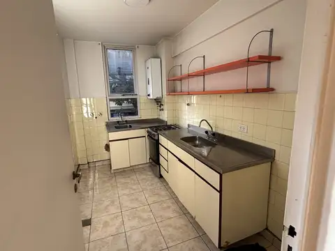 Hidalgo 800, Piso 1