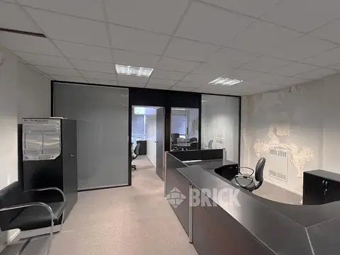 Oficina en Alquiler en Abasto, $ 450.000
