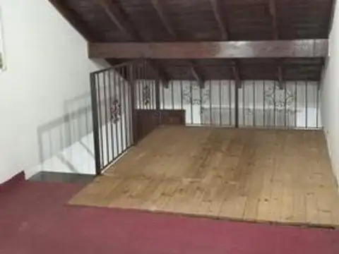 Depto Tipo Casa en Venta de 1 dormitorio