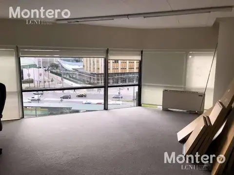 Oficina en Venta con 3 cocheras