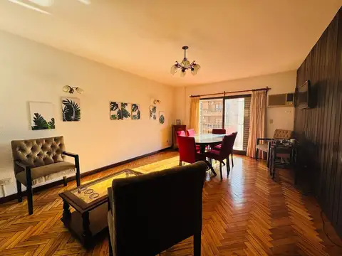 Departamento en Venta de 5 ambientes