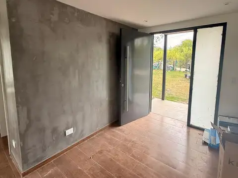 Casa Chalet  en Venta en Barrio Parque Los Pinos, Exaltación de la Cruz, G.B.A. Zona Norte