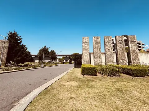 Casa en Venta en Hudson [Cod: ]