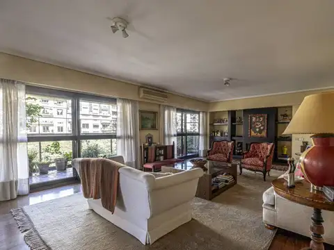 Avenida Del Libertador 2600, Piso 7