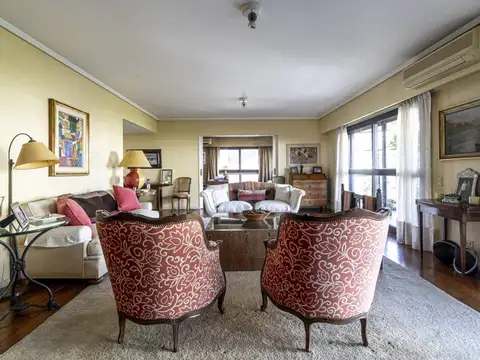 Departamento en Venta de 7 ambientes