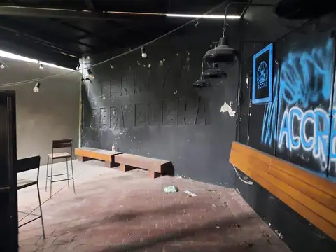 Local en Alquiler 352 años