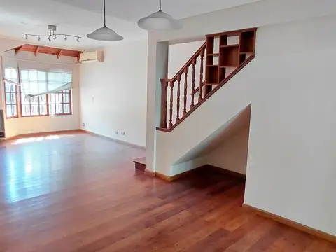 Casa en Venta en Villa del Parque, USD 280.000