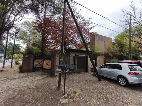 Local en Alquiler en Barrio Parque Leloir, USD 5.800