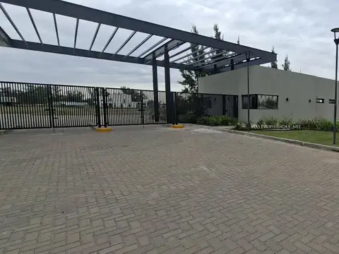 Lote en venta interno en Ezeiza Barrio Aluen