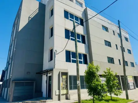 Departamento en venta en Villa Luzuriaga 2 Ambientes con cochera doble