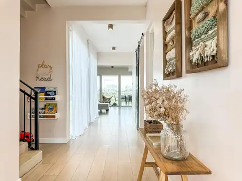 Casa en Venta en El Cantón - Barrio Golf, USD 290.000