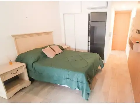 San Juan 2114 , Piso 4